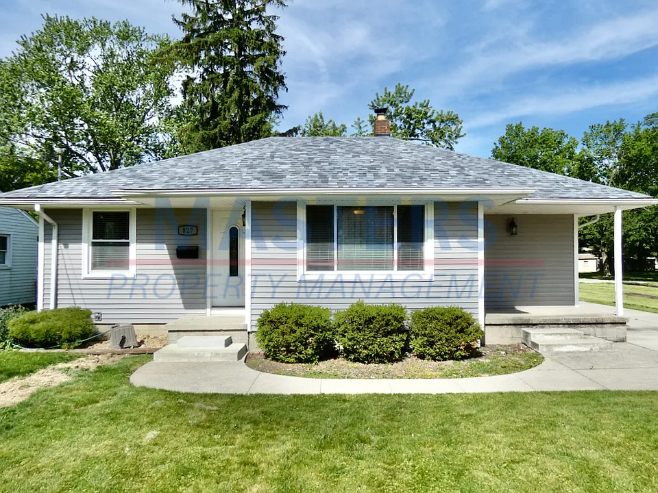 827 Wall St