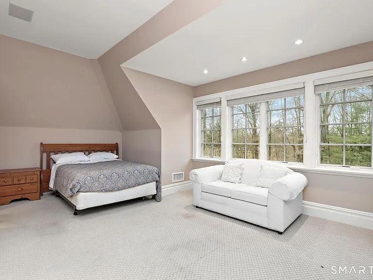 1300 Rock Rimmon Rd — Photo 21
