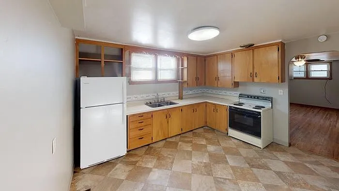 1126 N 14th St #LOWER LEVEL — Photo 12
