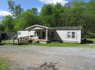 375 Trace Creek Rd, Whitleyville, TN 38588
