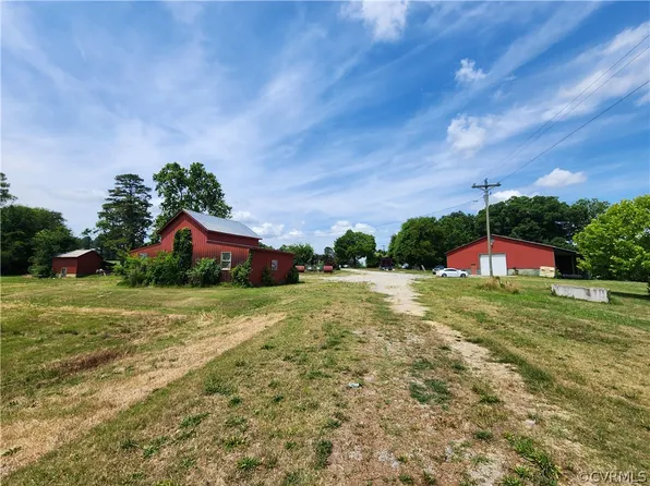 9360 Buggs Island Rd, Baskerville, VA 23915