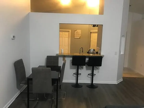 10942 Pinewood Cove Ln — Photo 10