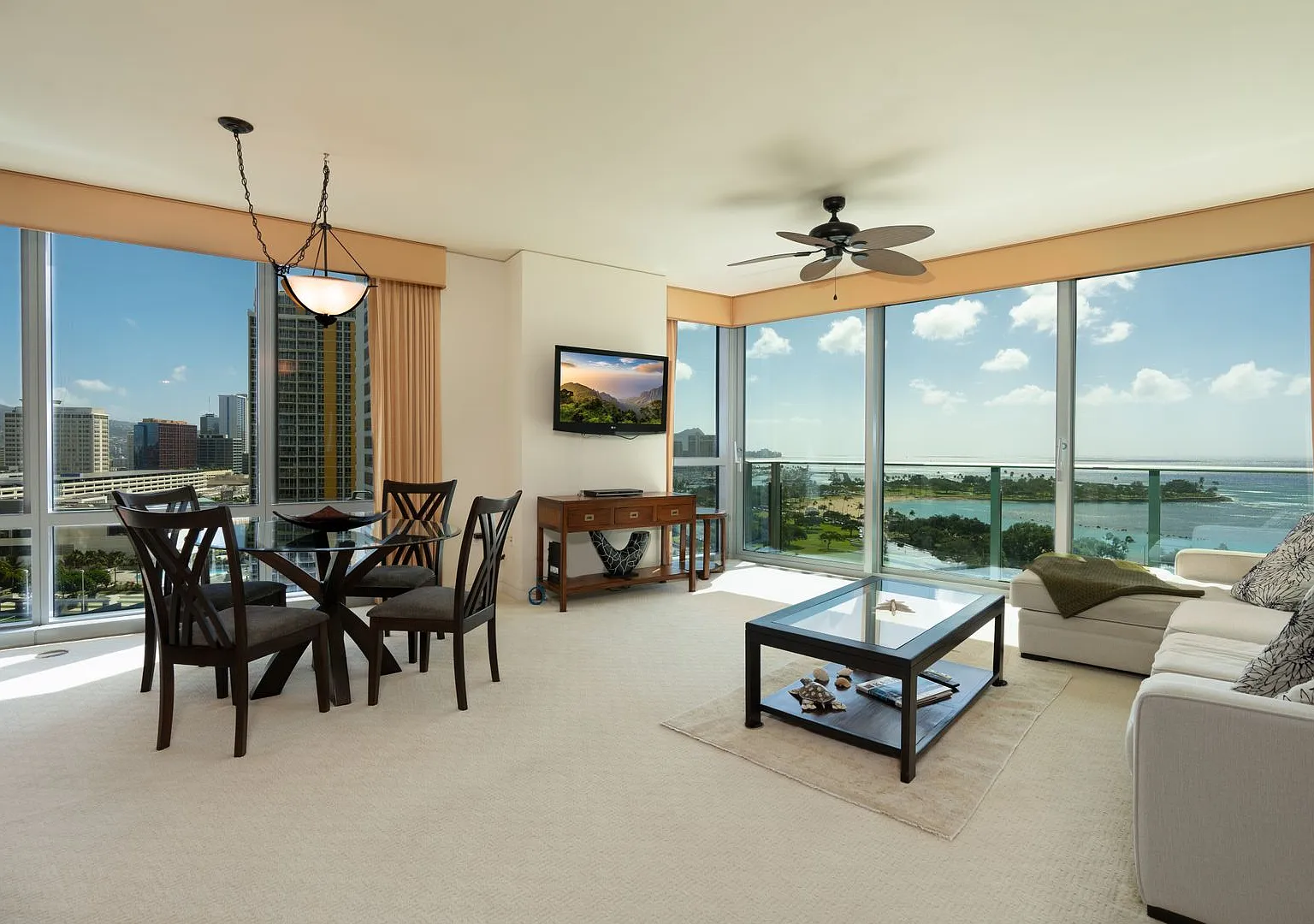 Hokua Furnished 2/2/2 — Photo 2