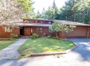 32200 Simpson Ln, Fort Bragg, CA 95437