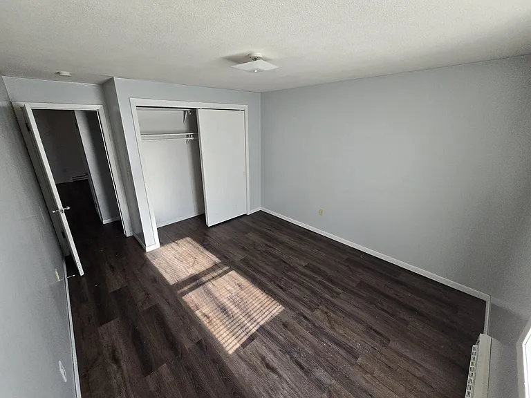 318 Walnut St #8 — Photo 7