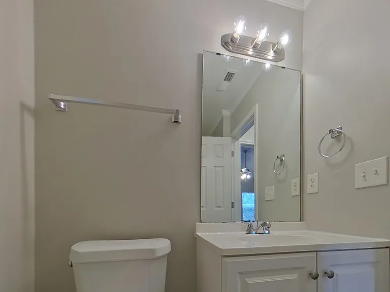 180-180 Riglaw Cir — Photo 15