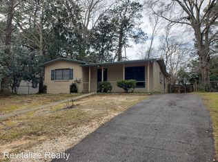 1167 Middle Ring Rd, Mobile, AL 36608