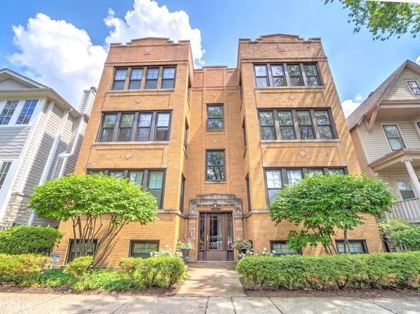 3933 N Marshfield Ave #3S, Chicago, IL 60613