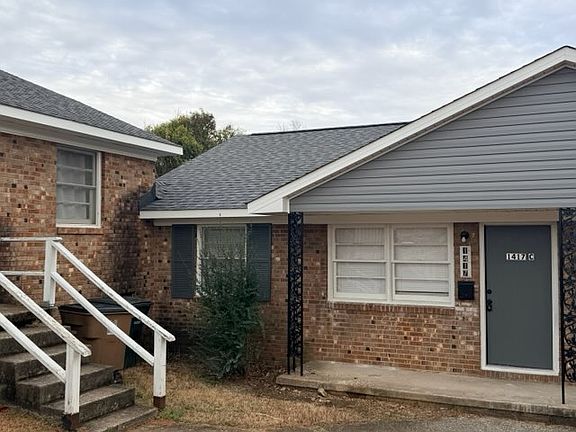 3rd image of 1417 Ardmore Dr #C