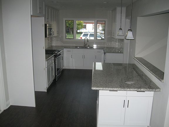 2nd image of 2409 E Romneya Dr