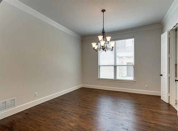 5th image of 7013 Mitchell Ct