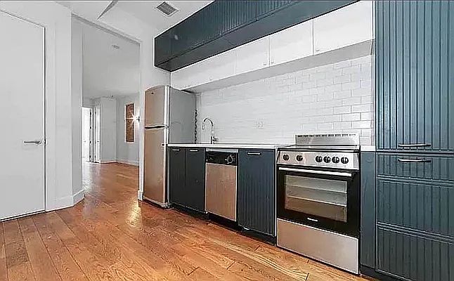1st image of 858 Hancock St #3E