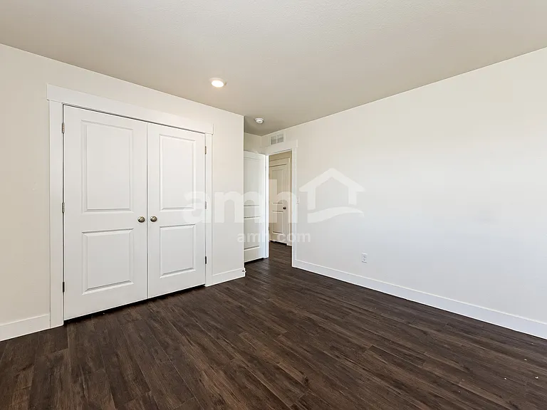 7608 Mardale Ln — Photo 20