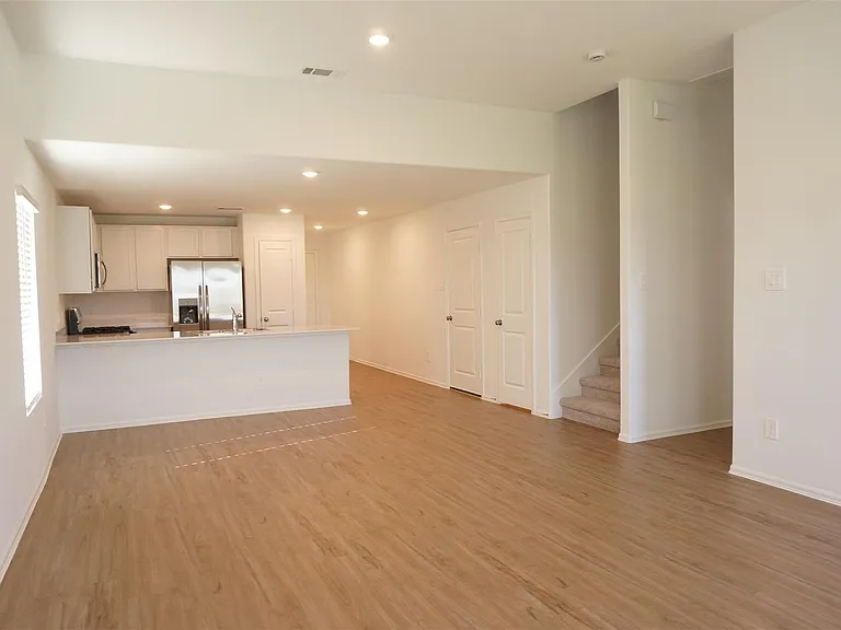 24114 Becker Hollow Ln — Photo 6