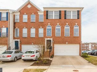 73 Two Rivers Dr, Edgewater, MD 21037