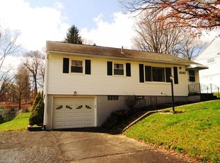 2530 41st St NE, Canton, OH