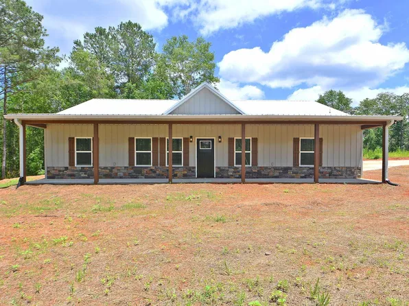414 Peace Of Mind Dr, Lineville, AL 36266
