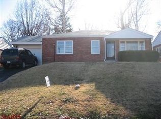 1144 Jolene Dr, Saint Louis, MO 63137