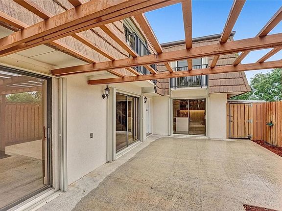 5th image of 9109 SW 19th Place #A