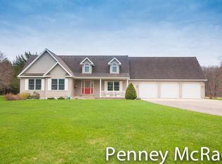 4390 E 32nd Rd, Cadillac, MI 49601