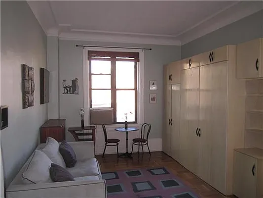 Sold by Kian Realty | media 25