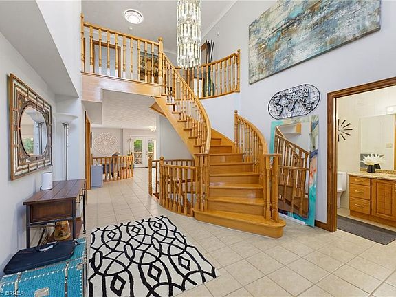 4th image of 21 Cameron Ln