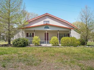 1997 E 558th Rd, Pleasant Hope, MO 65725