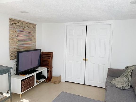 4th image of 1100 Crescent Lake Dr N