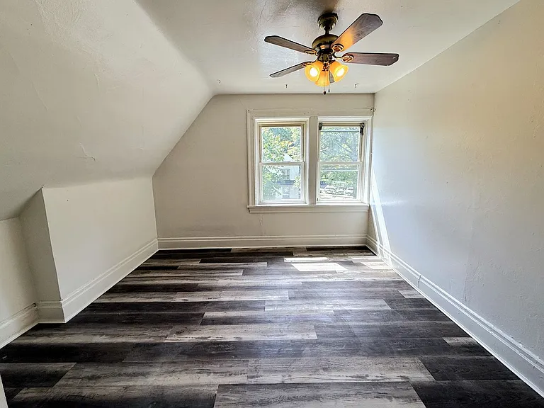 5407 Stanton Ave — Photo 8