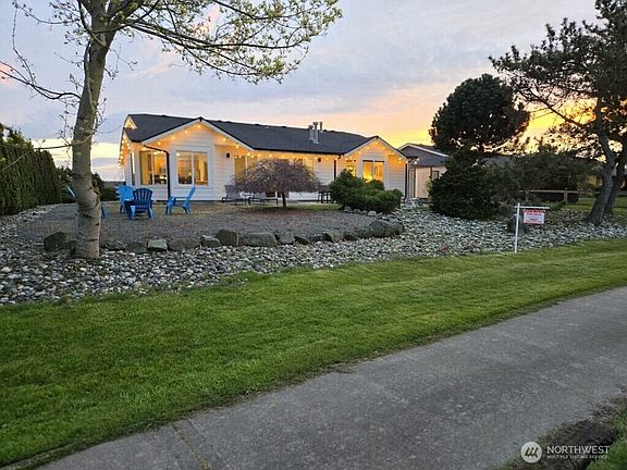 2nd image of 8212 Sehome Road