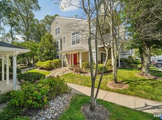 1194 Richmond Rd, Mahwah, NJ 07430