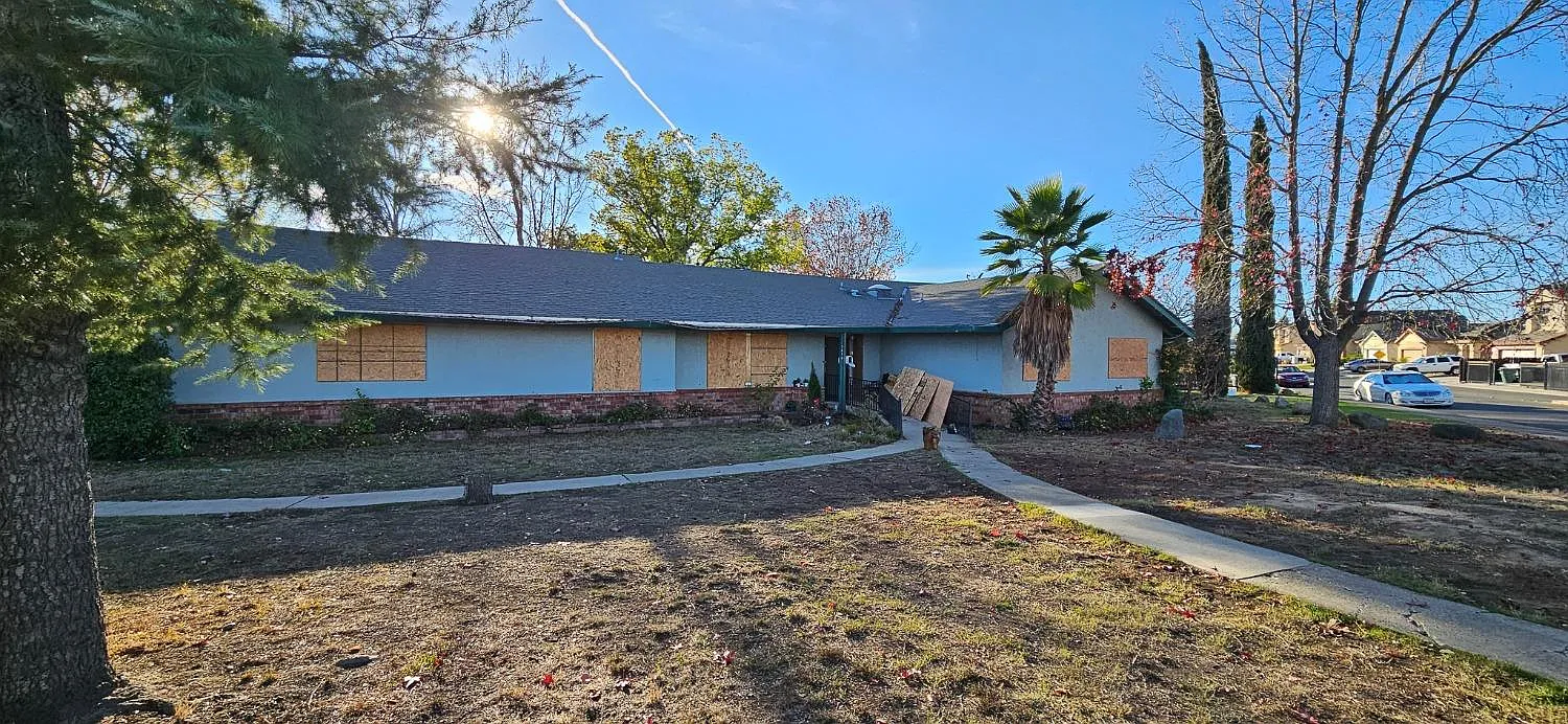 7610 La Mancha Way photo 1