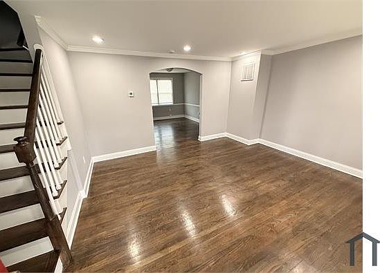 2nd image of 1335 Gittings Ave