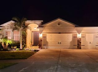 10945 Fallon Haze Cir, San Antonio, FL 33576