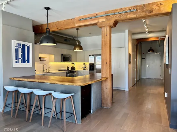 527 Molino St Unit 401, Los Angeles, CA 90013