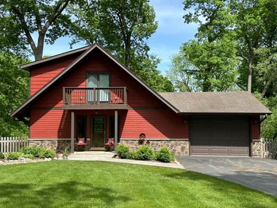 480 Waubun DRIVE, Fontana, WI, 53125