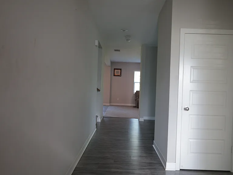 9819 Sonnette Cir — Photo 7