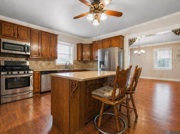 1602 Valverda Rd, Maringouin, LA 70757