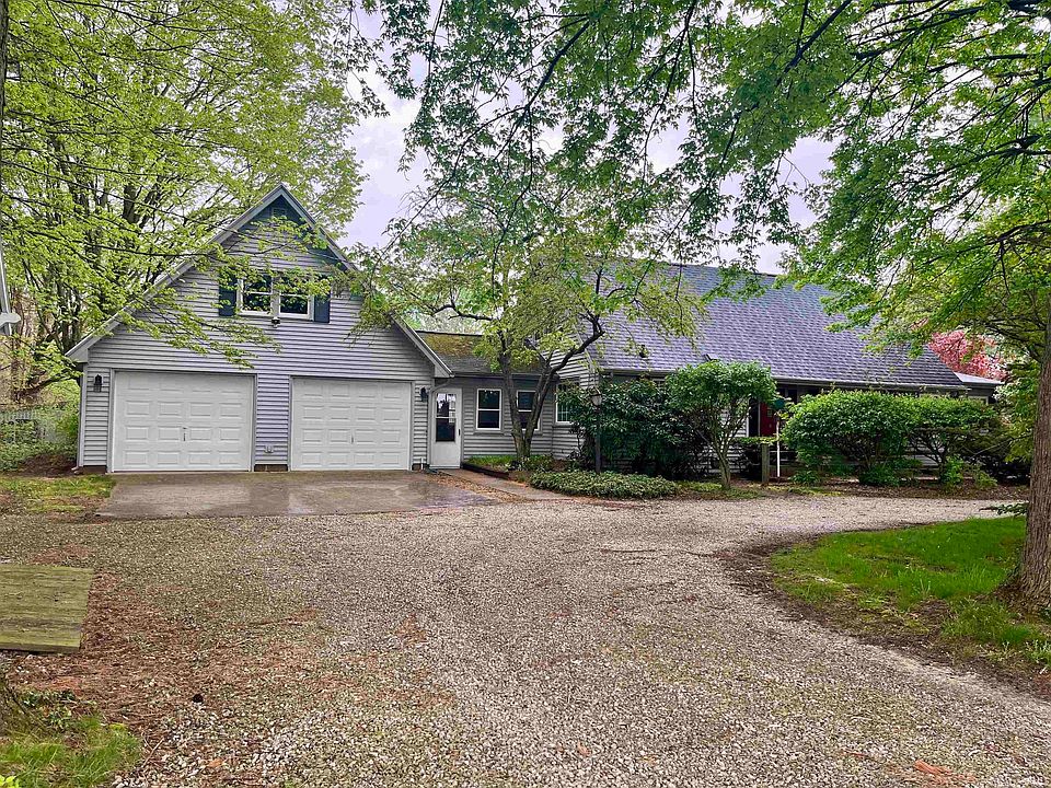 1st image of 63461 Crumstown Hwy