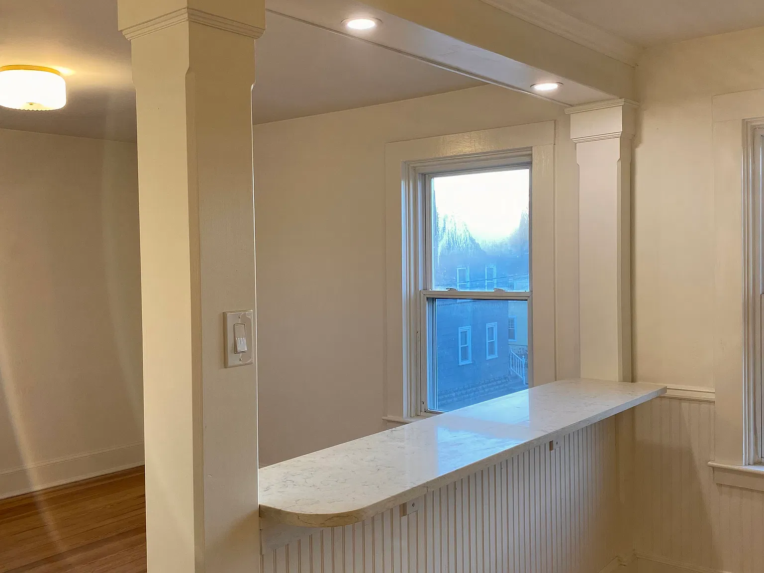 3 bed, 1300 sqft, $2,700 — Photo 3