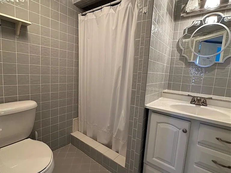 5300 NE 24th Ter #211C — Photo 10