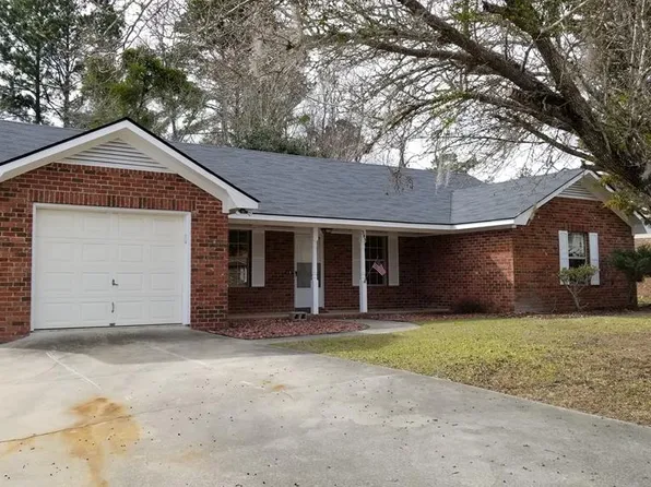383 Meloney Dr, Hinesville, GA 31313