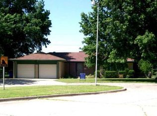 2918 W Walnut Ave, Duncan, OK 73533