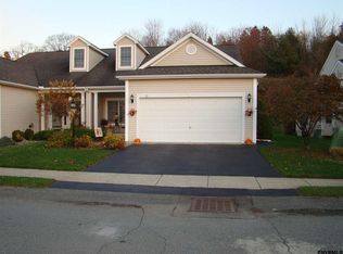 12 Lori Jean Pl, Troy, NY 12180