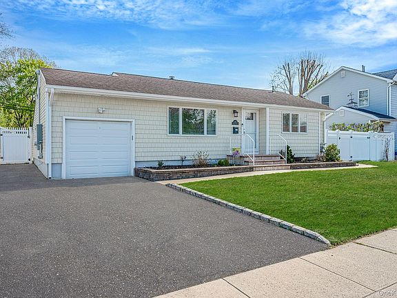 2nd image of 46 Sheldon Place