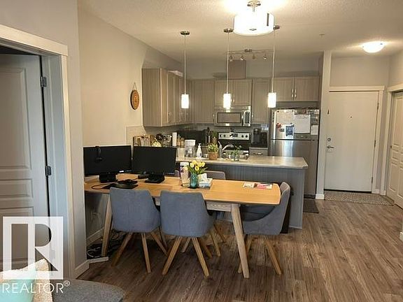 5th image of 812 Welsh Dr SW #208