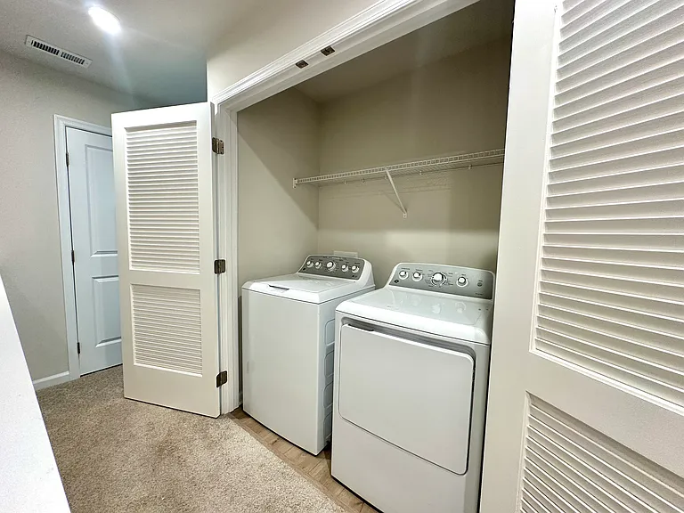 247 Sarnesfield Way — Photo 10