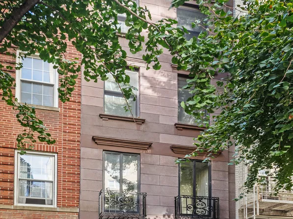 320 East 55th Street image 18 of 18