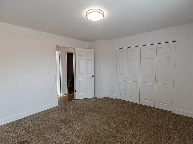 237 S Elm St #A — Photo 8