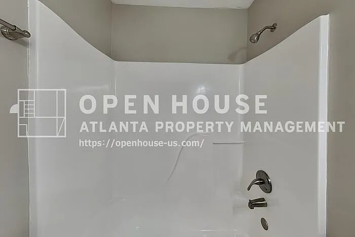 7005 Greenfield Ln — Photo 17